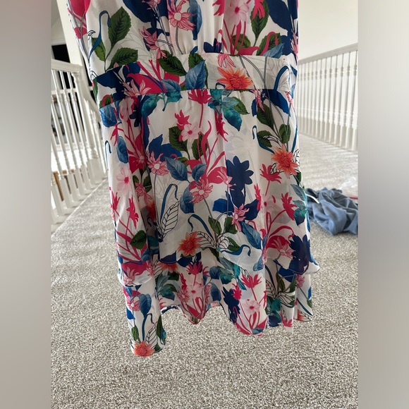 Parker ruffle dress size 4 - Picture 4 of 5